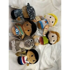 Hallmark Itty Bittys Lot. 6 In All. Collectible. Scooby Doo. Army Girl. Frozen.‎